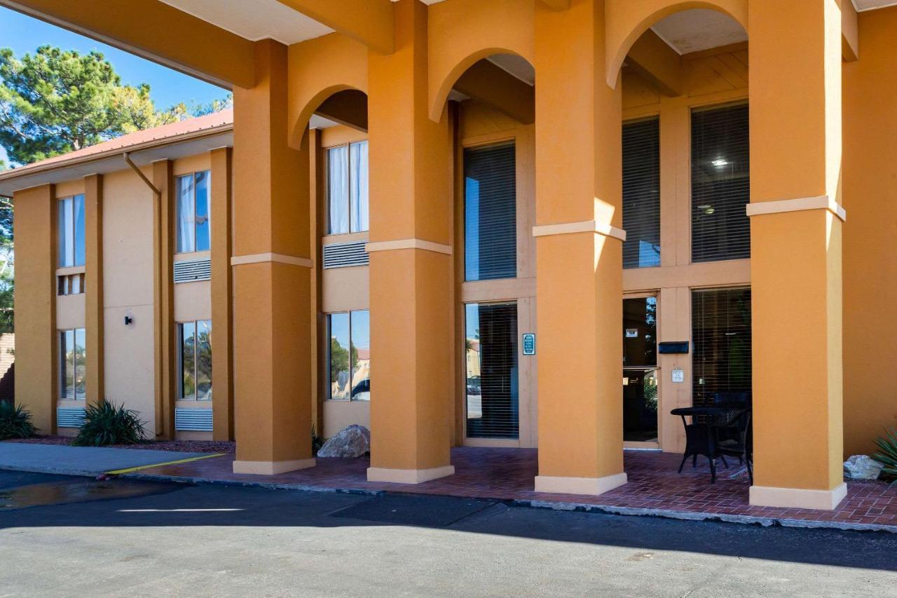 Mesilla Valley Days Inn & Suites Las Cruces Exterior foto