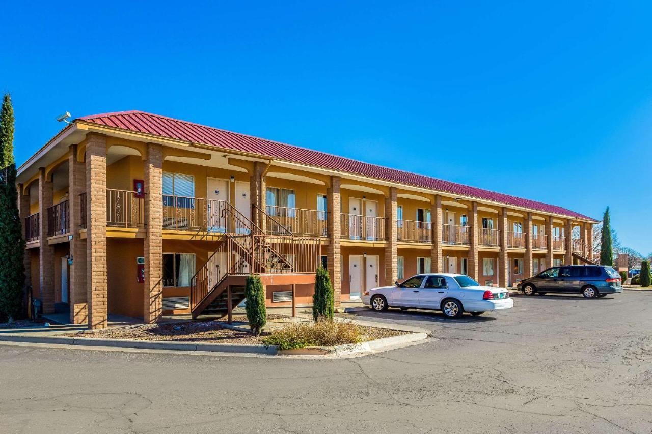 Mesilla Valley Days Inn & Suites Las Cruces Exterior foto