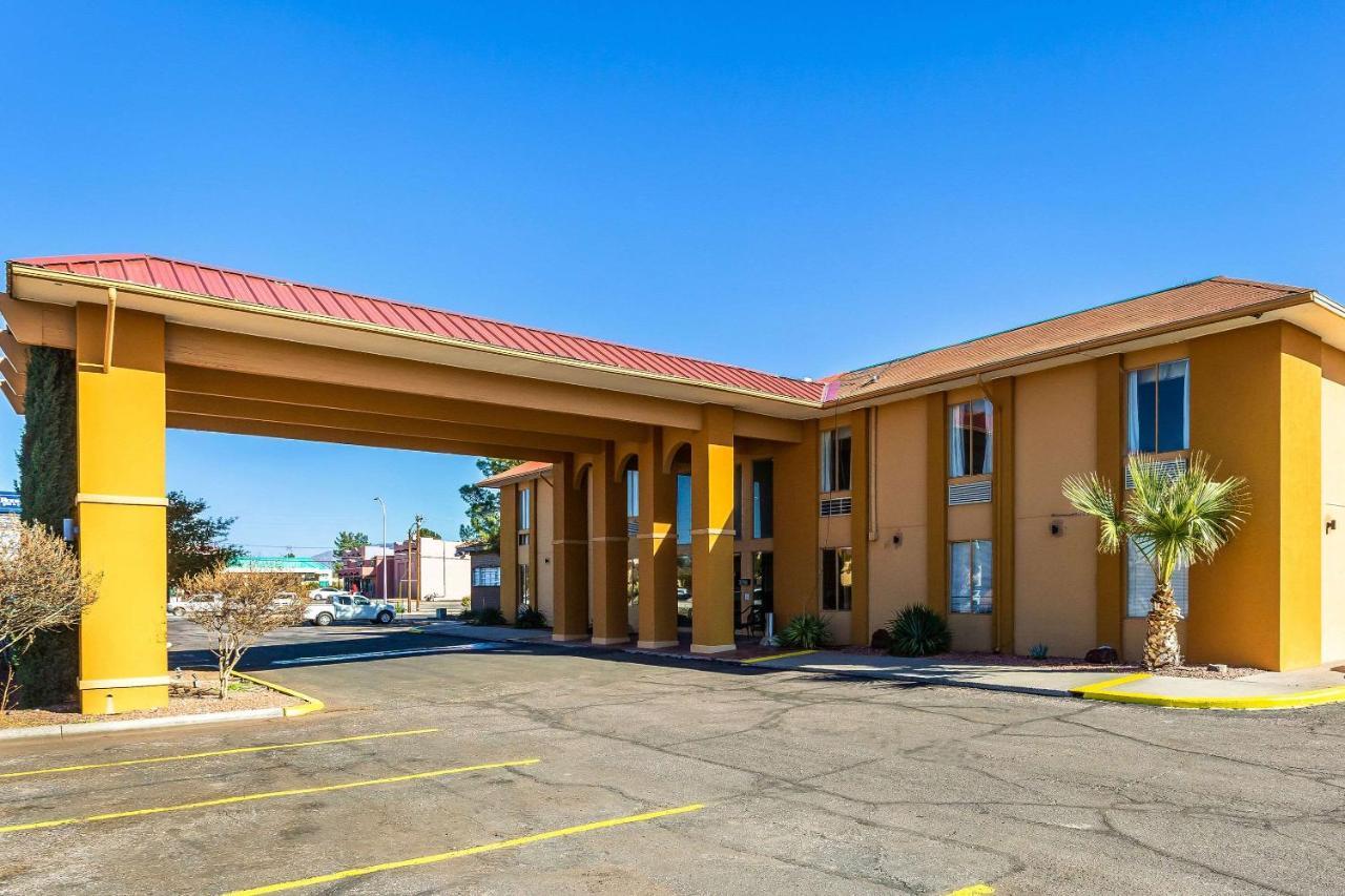 Mesilla Valley Days Inn & Suites Las Cruces Exterior foto